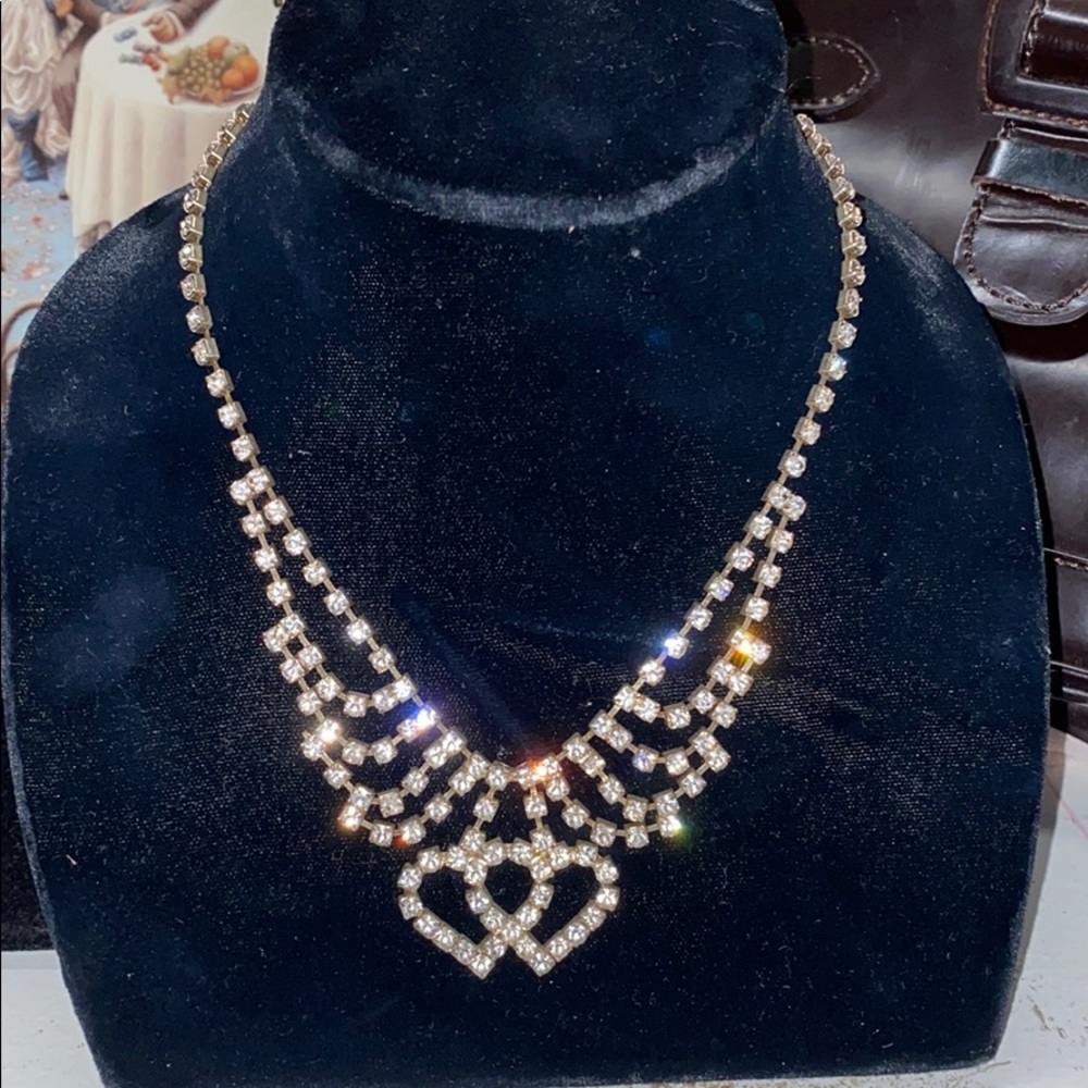 Lovey vintage heart necklace
